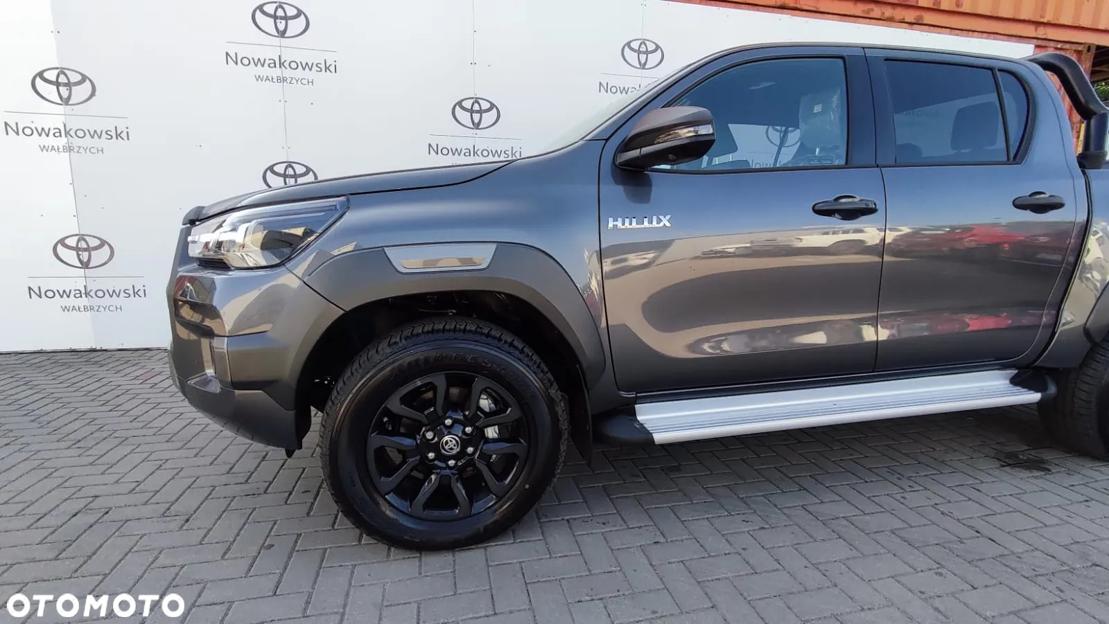 Toyota Hilux 2.8 D-4D Double Cab Invincible 4x4 - 22