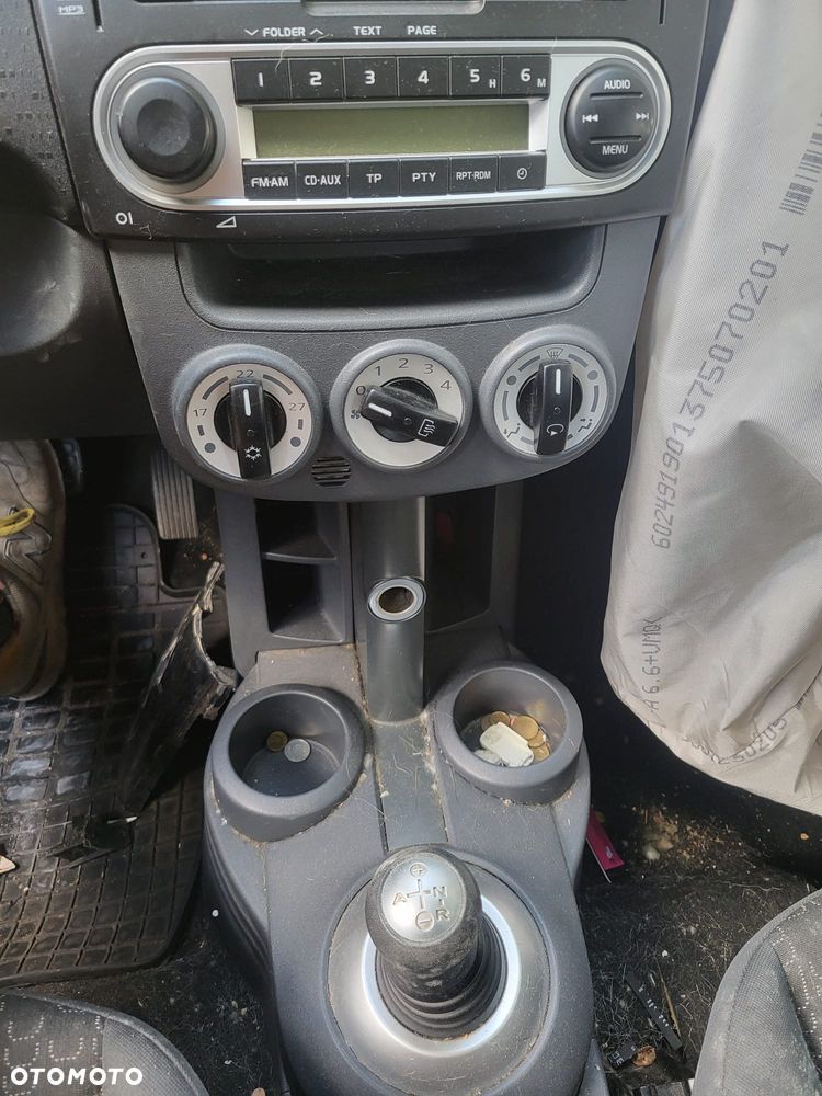 Mitsubishi Colt 1.3 Intense ASTC - 11