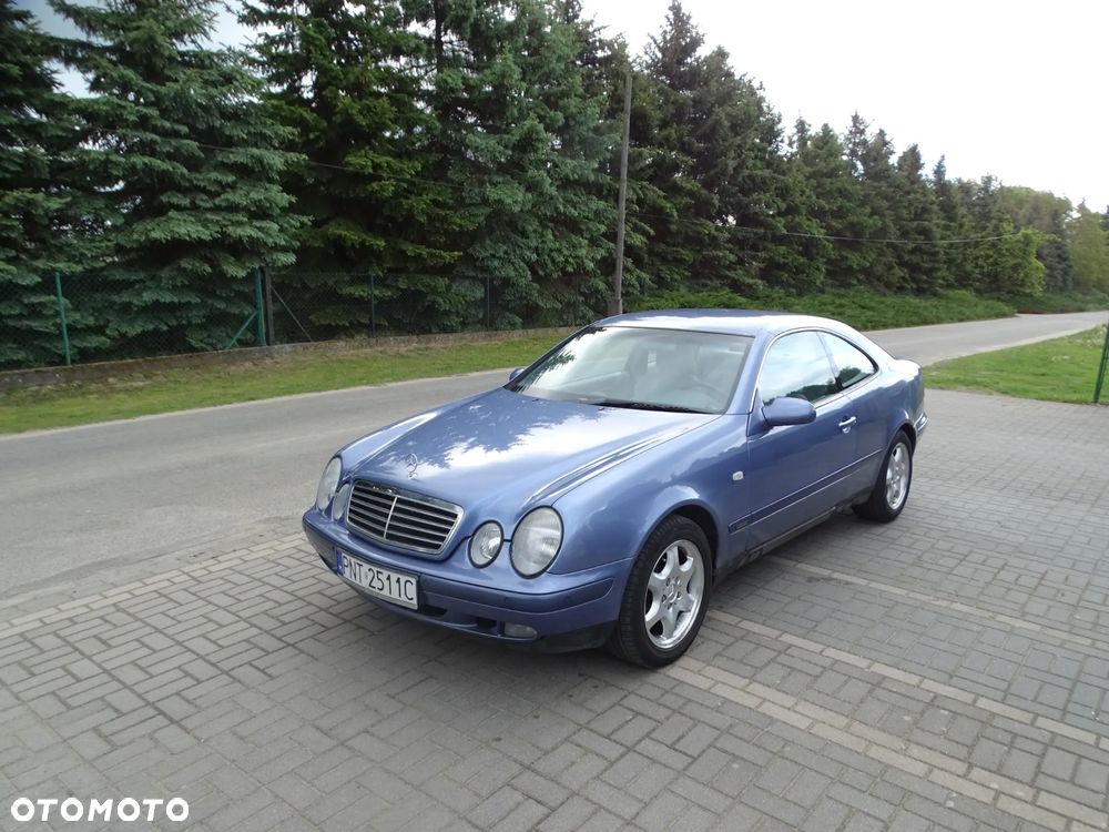 Mercedes-Benz CLK - 1