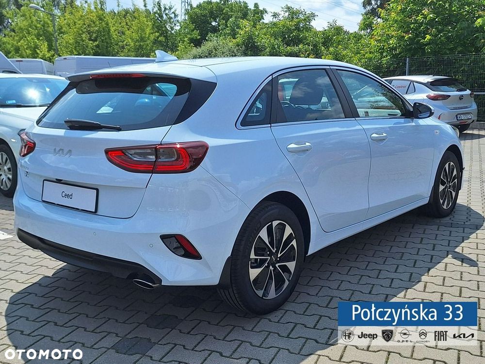 Kia Ceed - 7