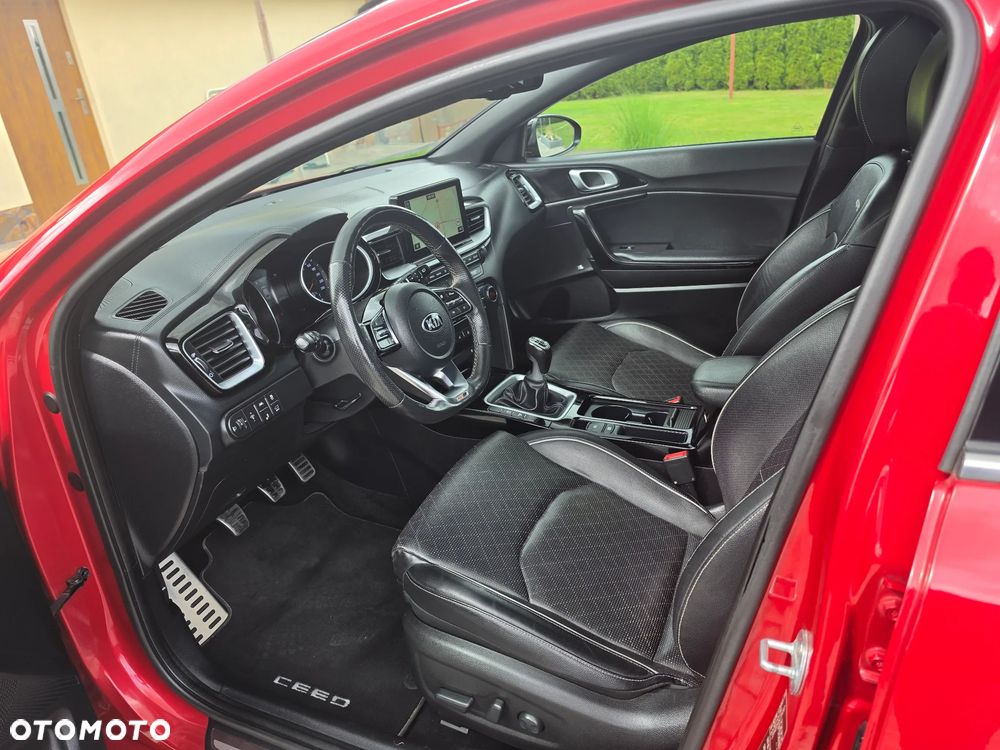 Kia ProCeed 1.6 CRDi SCR GT LINE - 5