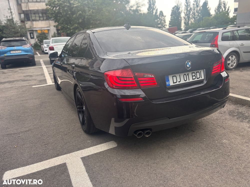 BMW Seria 5 525d Sport-Aut. Modern Line - 11