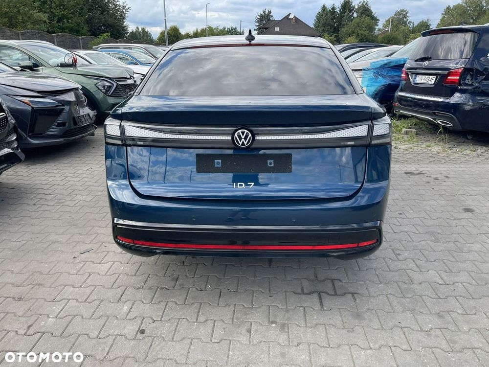 Volkswagen ID.7 77kWh Pro - 9