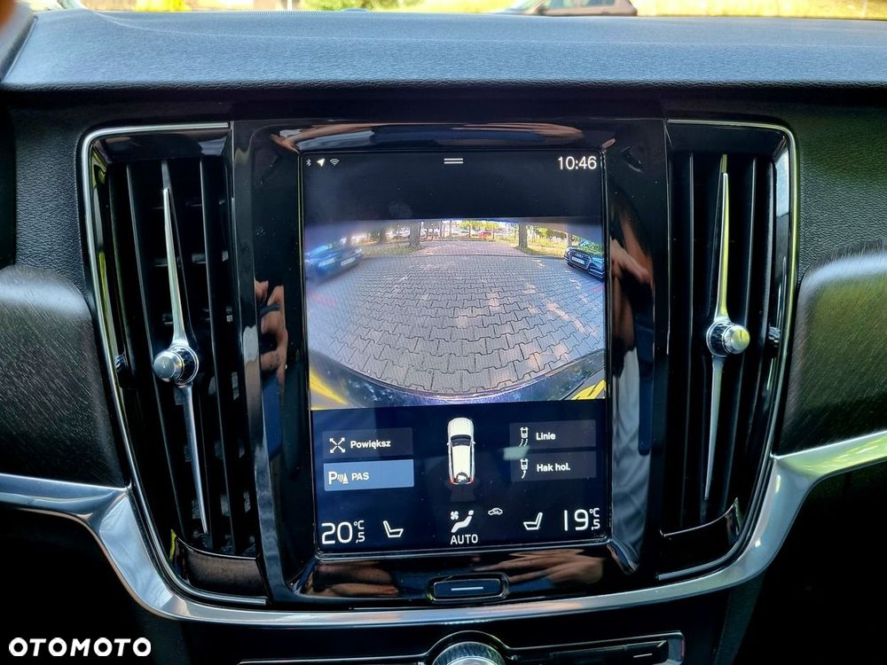 Volvo V90 Cross Country D4 AWD Geartronic - 24
