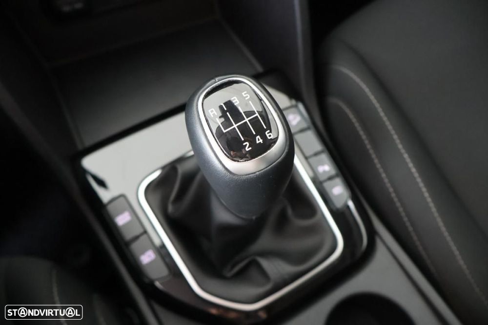 Kia Sportage 1.6 T-GDI Drive - 38