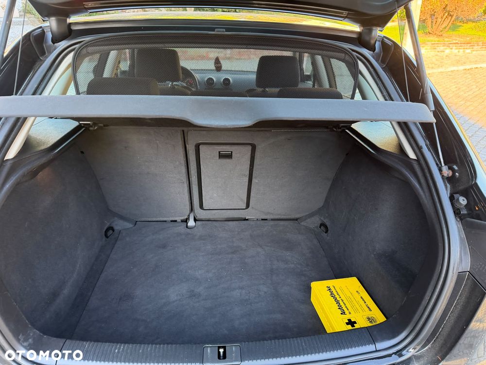 Audi A3 Sportback - 13