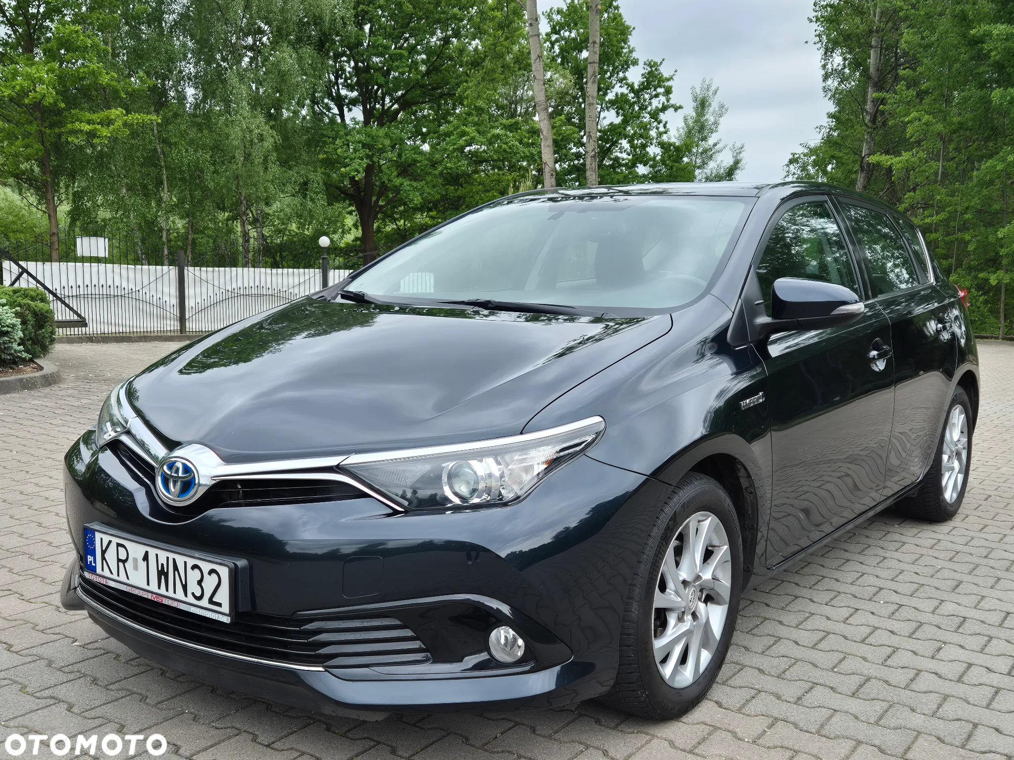 Toyota Auris 1.8 VVT-i Hybrid Automatik Style Selection - 3