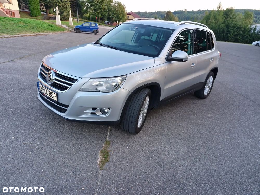 Volkswagen Tiguan - 14
