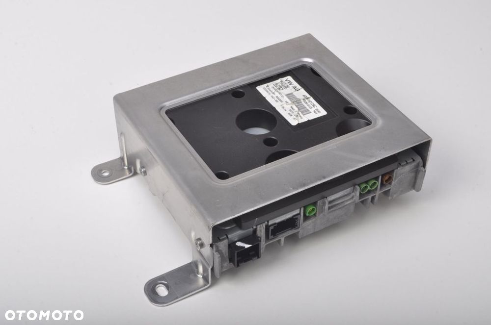 AUDI A8 D4 TUNER RADIA 4G0919129C - 1