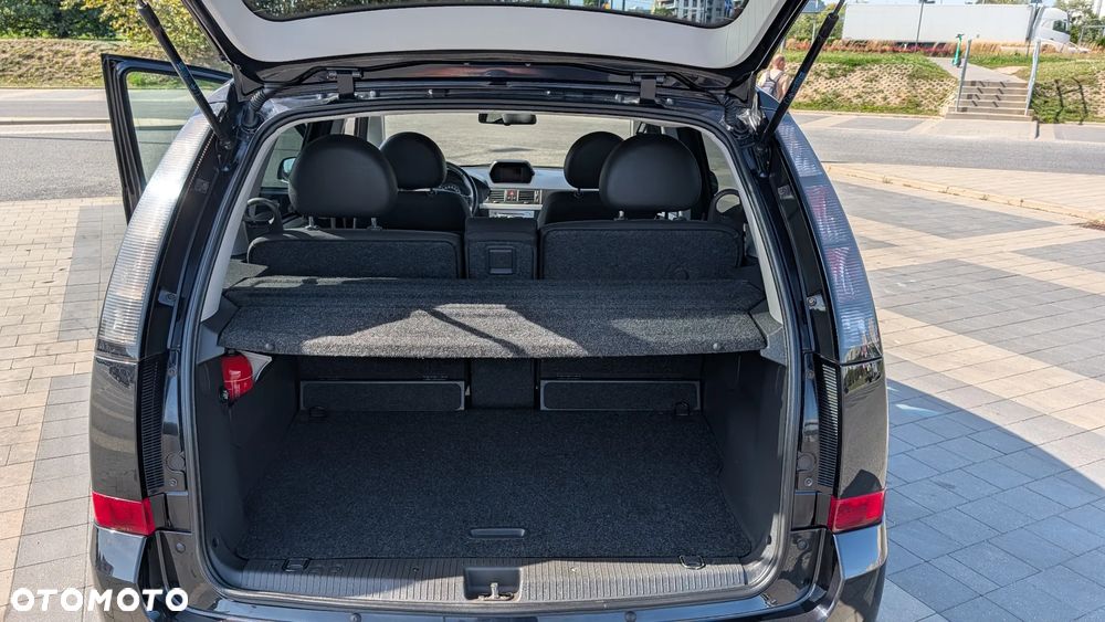 Opel Meriva 1.6 Cosmo MTA - 22