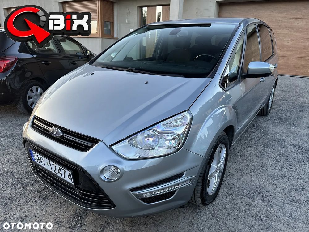 Ford S-Max - 12