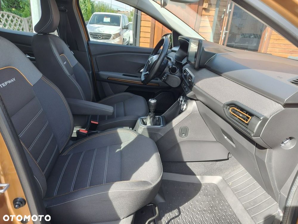 Dacia Sandero TCe 90 Comfort - 17