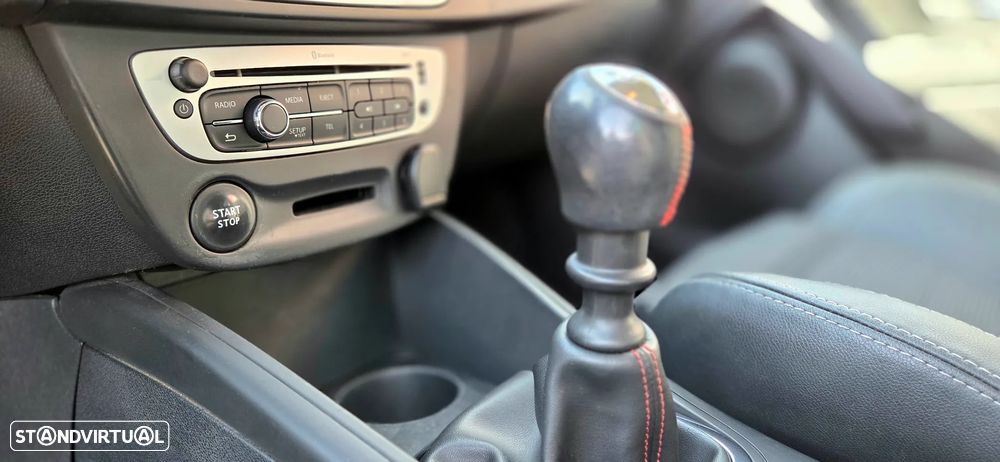 Renault Mégane Sport Tourer 1.5 dCi GT Line SS - 11