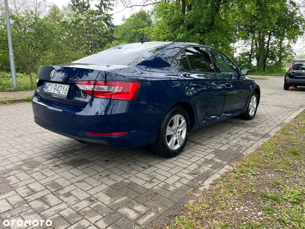 Skoda Superb 2.0 TDI Active - 7