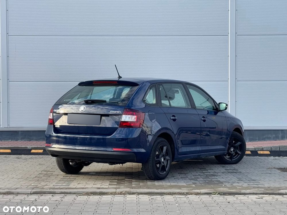 Skoda RAPID 1.6 TDI DPF Ambition - 4