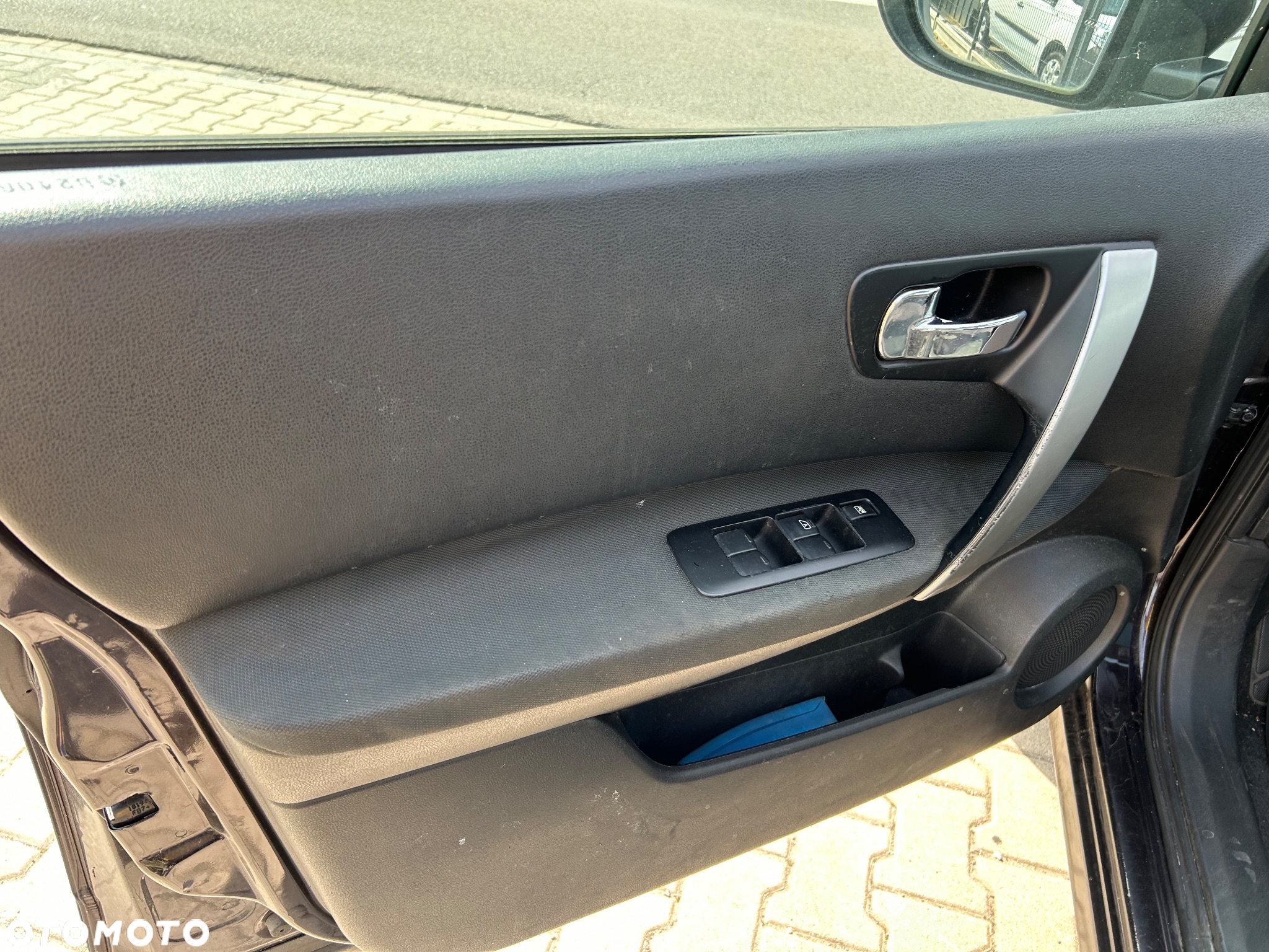 Nissan Qashqai - 24