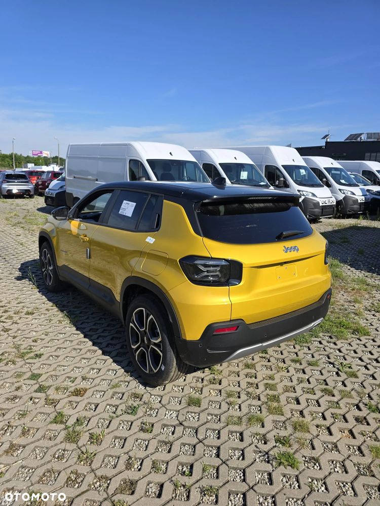 Jeep Avenger 1.2 T3 mHEV Summit FWD eDCT6 - 3