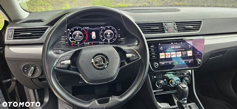 Skoda Superb 2.0 TDI SCR 4x4 Style DSG - 14