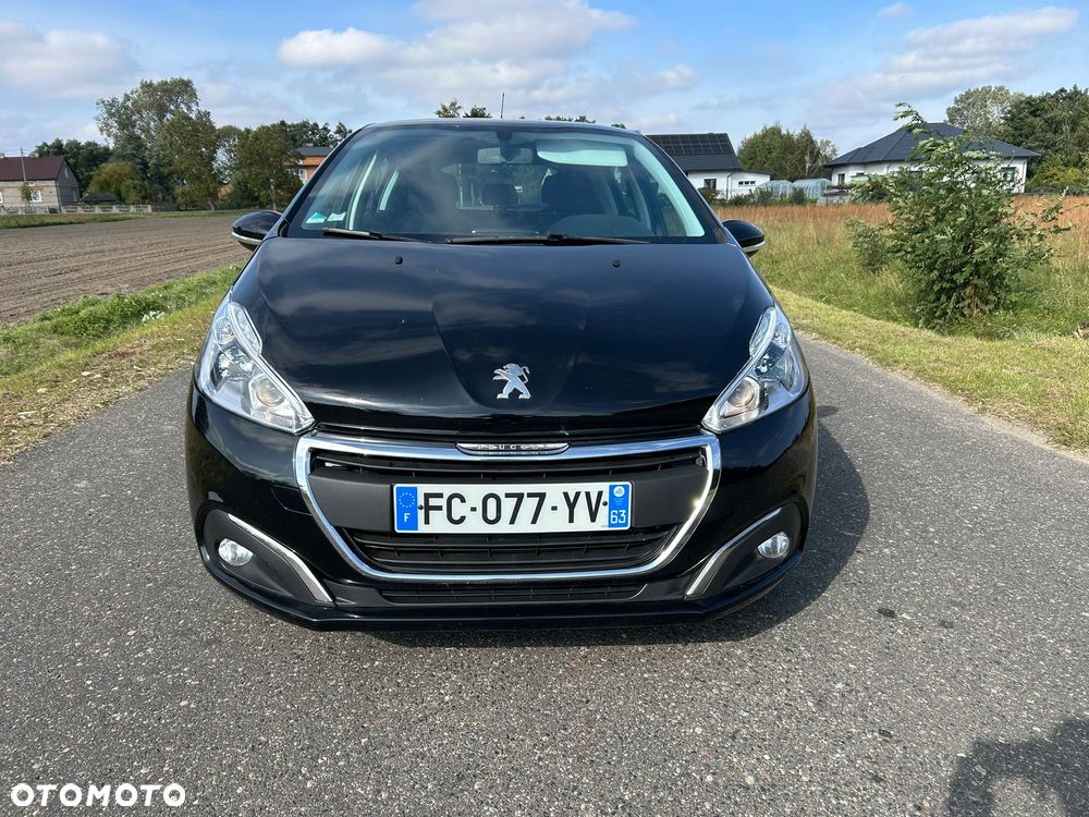 Peugeot 208 1.5 BlueHDi Allure S&S - 19