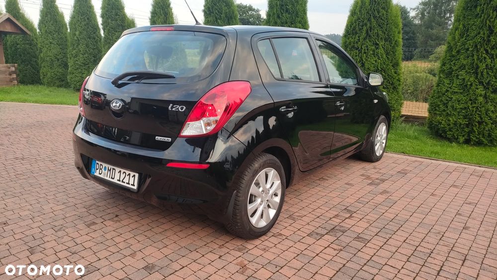 Hyundai i20 1.1 CRDi Intro Edition - 15