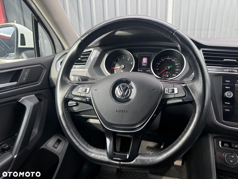 Volkswagen Tiguan Allspace 2.0 TSI 4Mot Highline DSG - 22