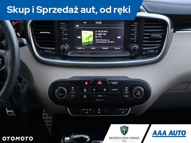 Kia Sorento - 14