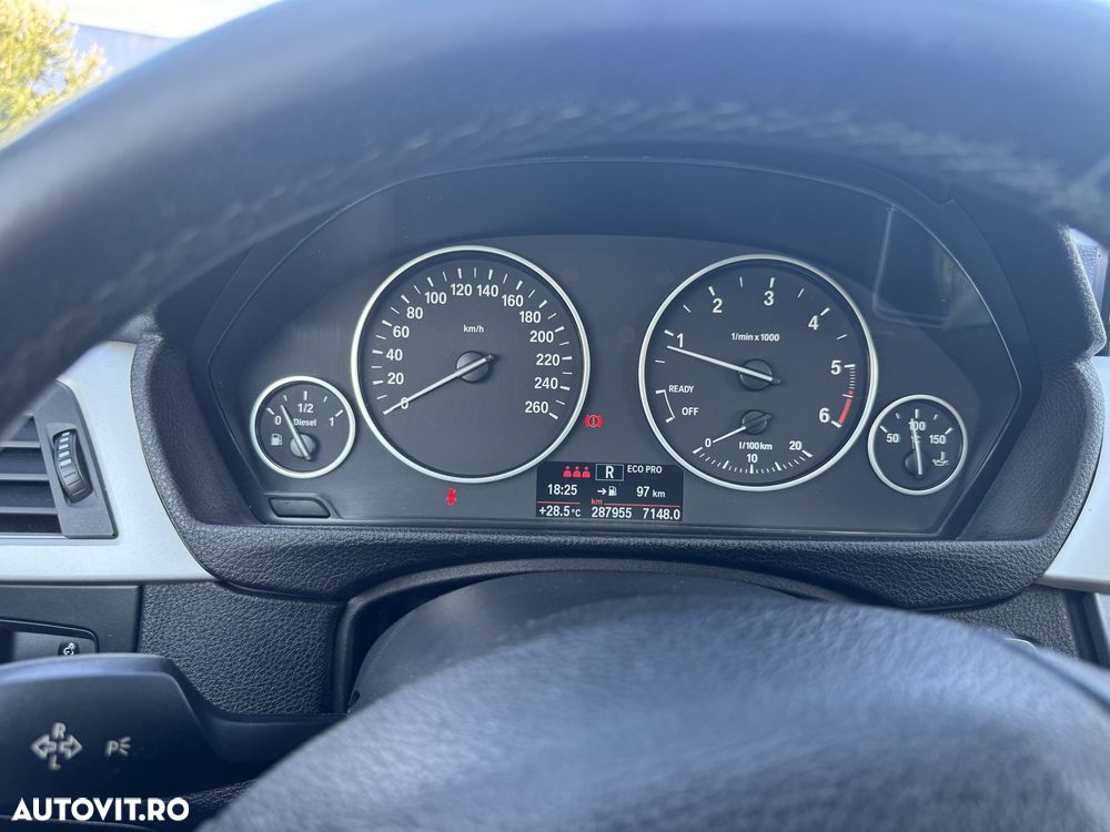BMW Seria 3 320d Efficient Dynamic Edition Aut. - 26