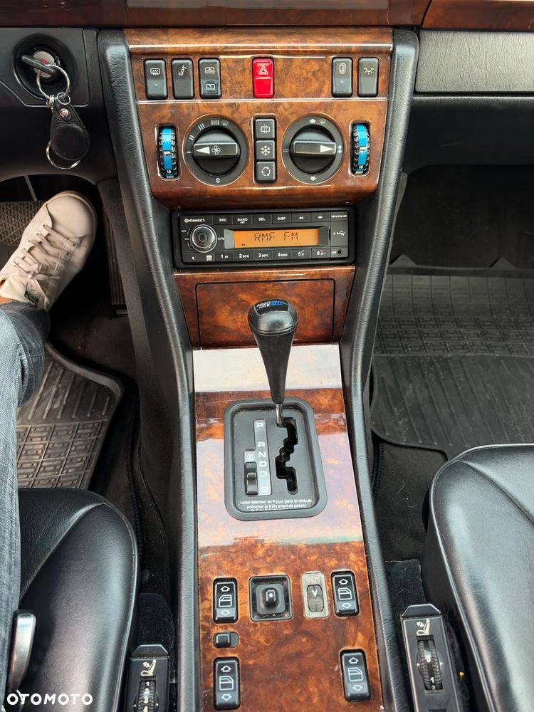 Mercedes-Benz W124 (1984-1993) - 4