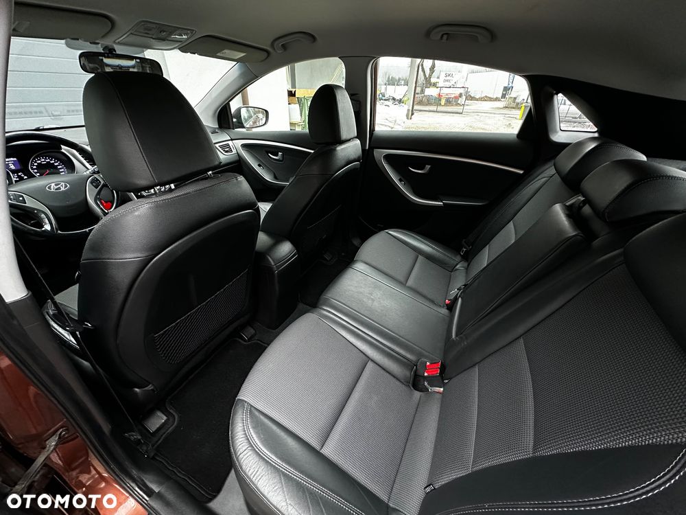 Hyundai i30 1.4 Premium - 15