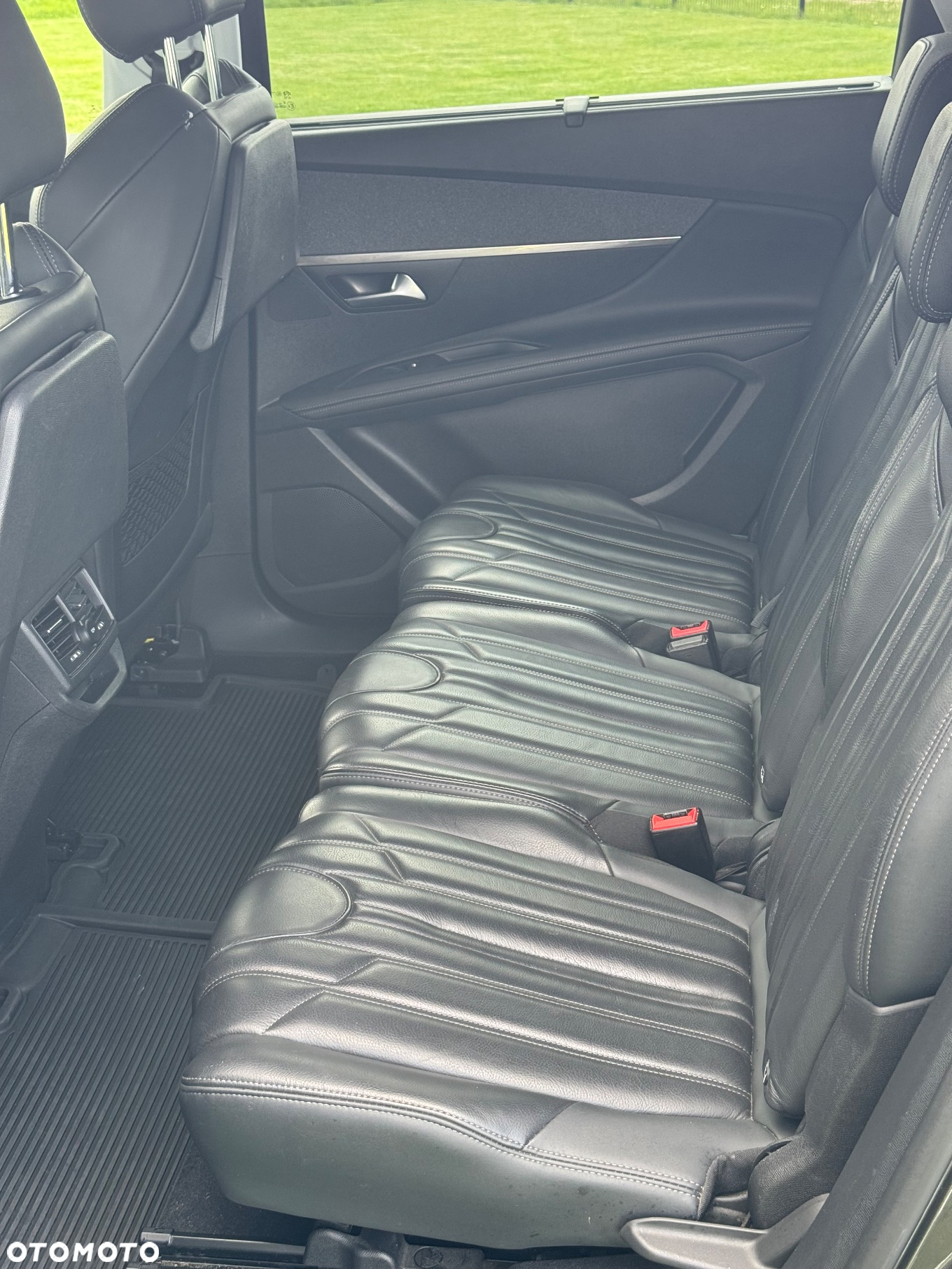 Peugeot 5008 1.5 BlueHDi Allure Pack S&S - 11