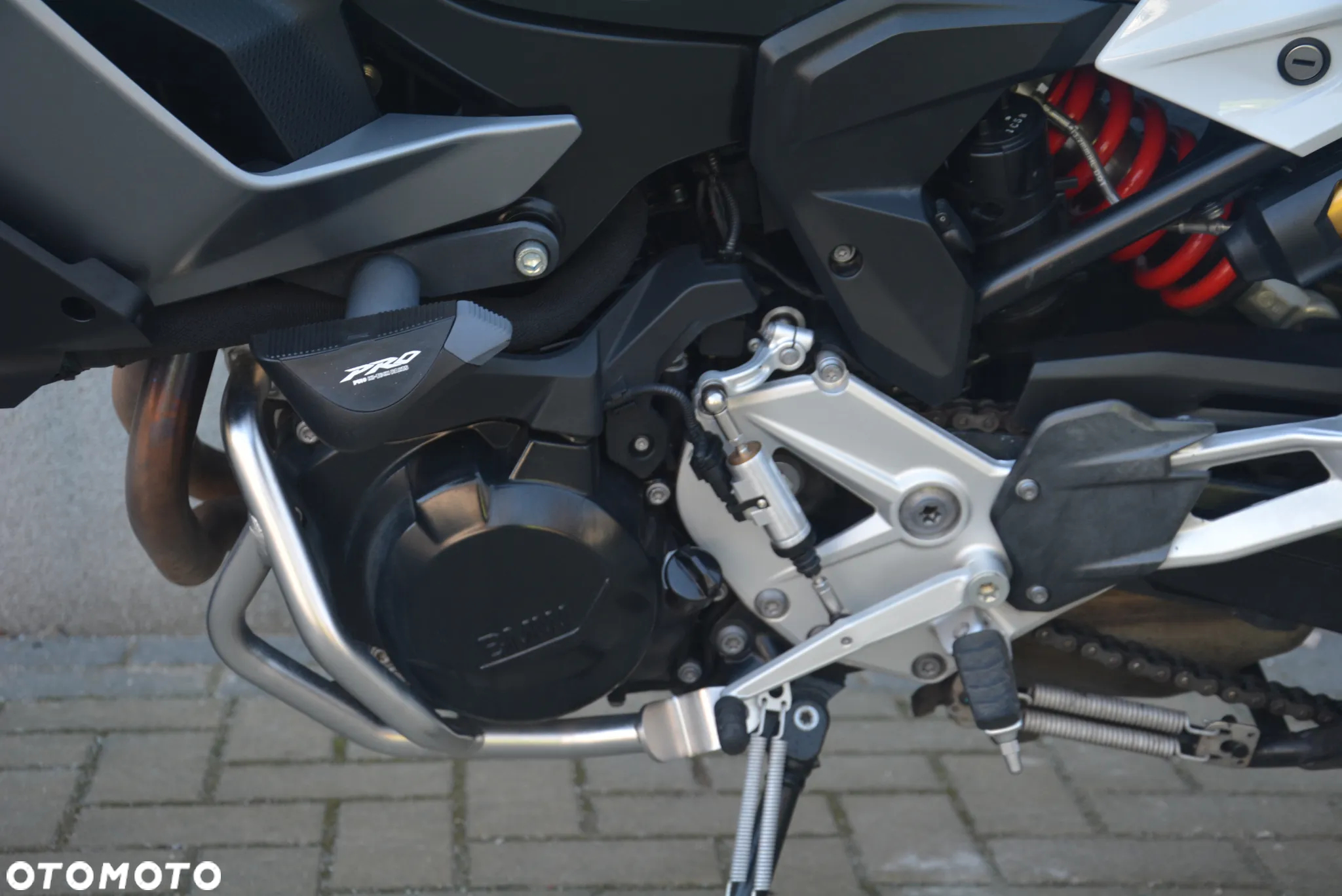 BMW XR - 24