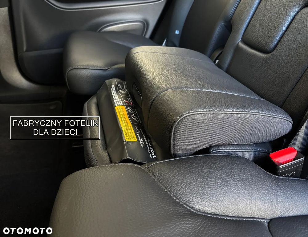 Volvo XC 90 B5 D AWD Plus Bright - 26
