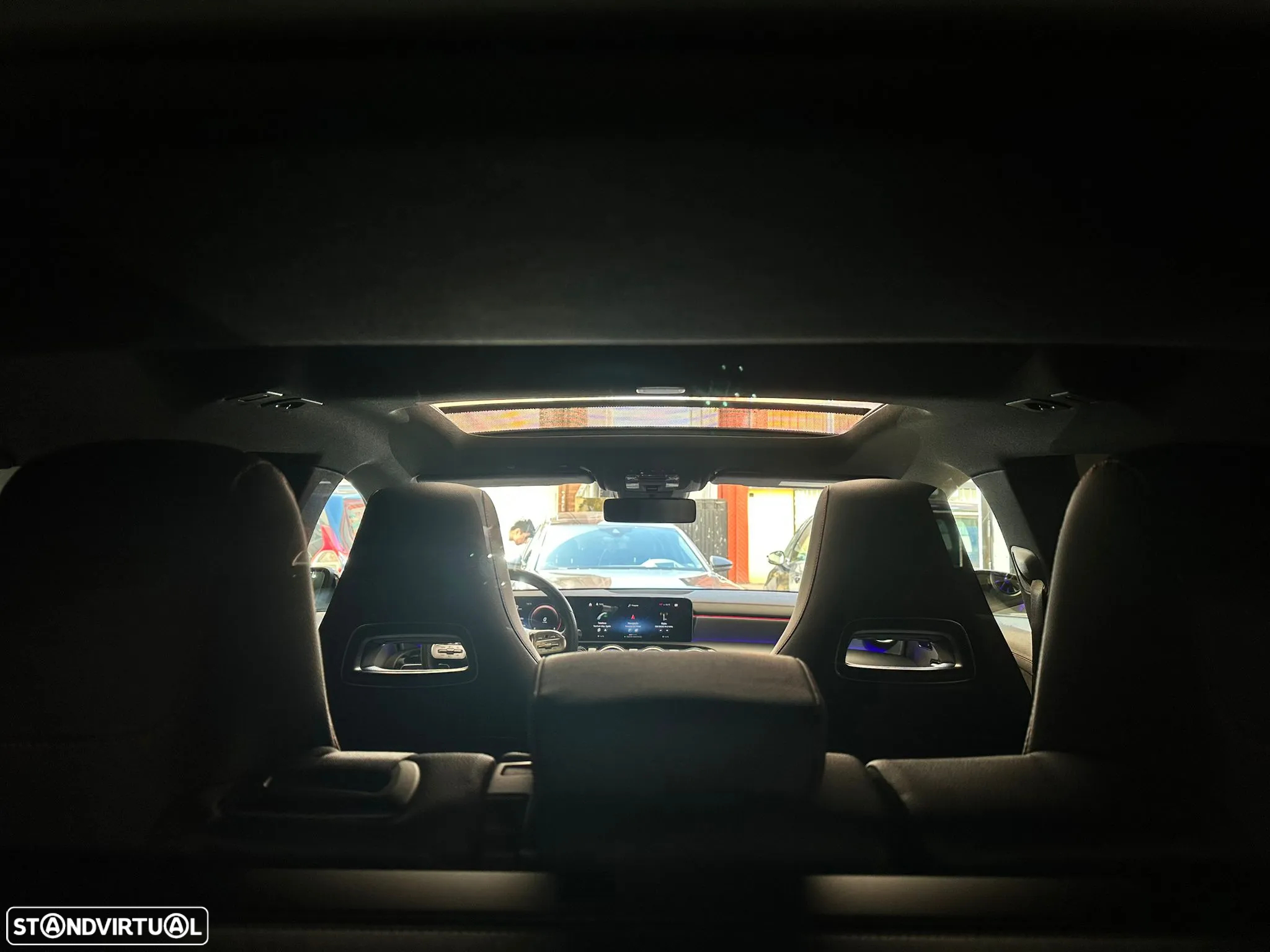 Mercedes-Benz CLA 180 d Shooting Brake 7G-DCT AMG Line - 36