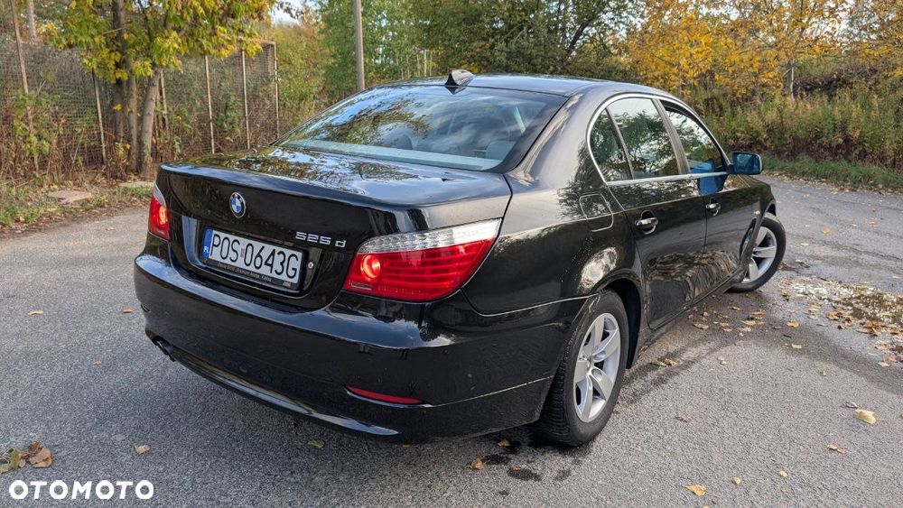 BMW Seria 5 525d - 6