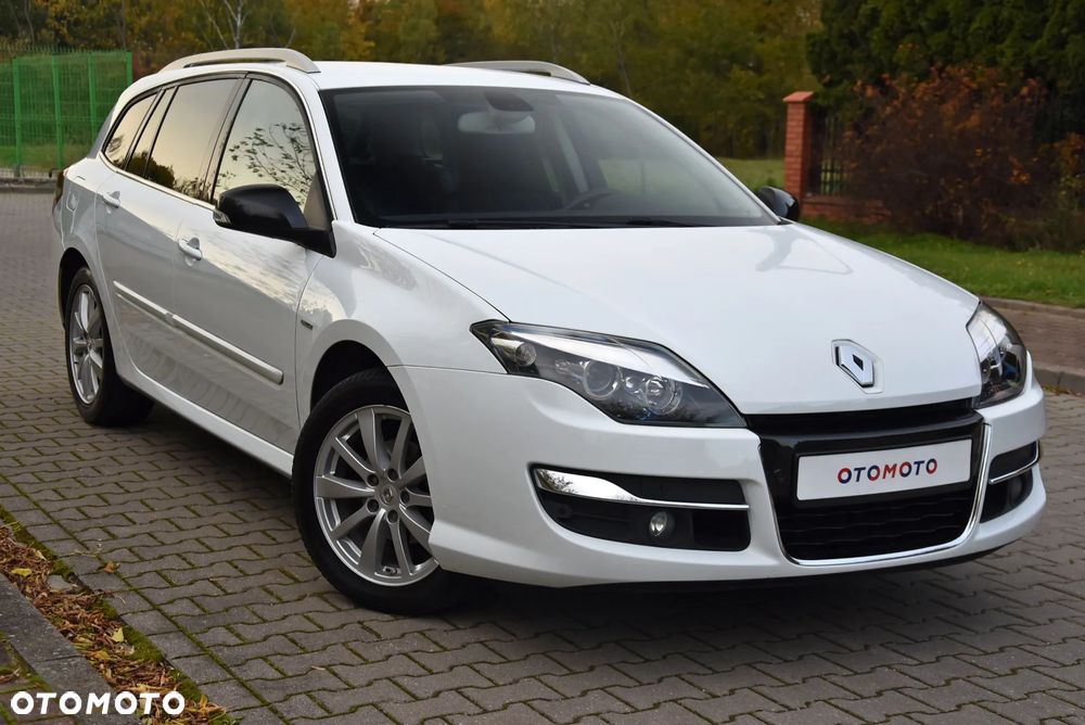 Renault Laguna dCi 110 FAP Bose Edition - 1