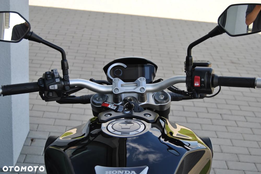 Honda CB - 7