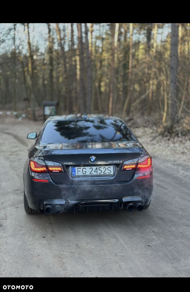 BMW Seria 5 535i xDrive - 4