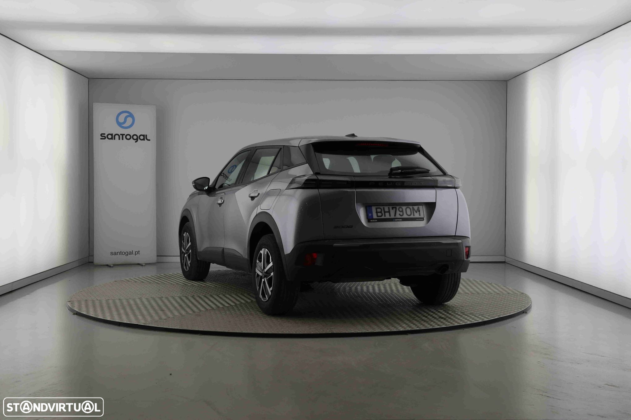 Peugeot 2008 1.2 PureTech Active - 4