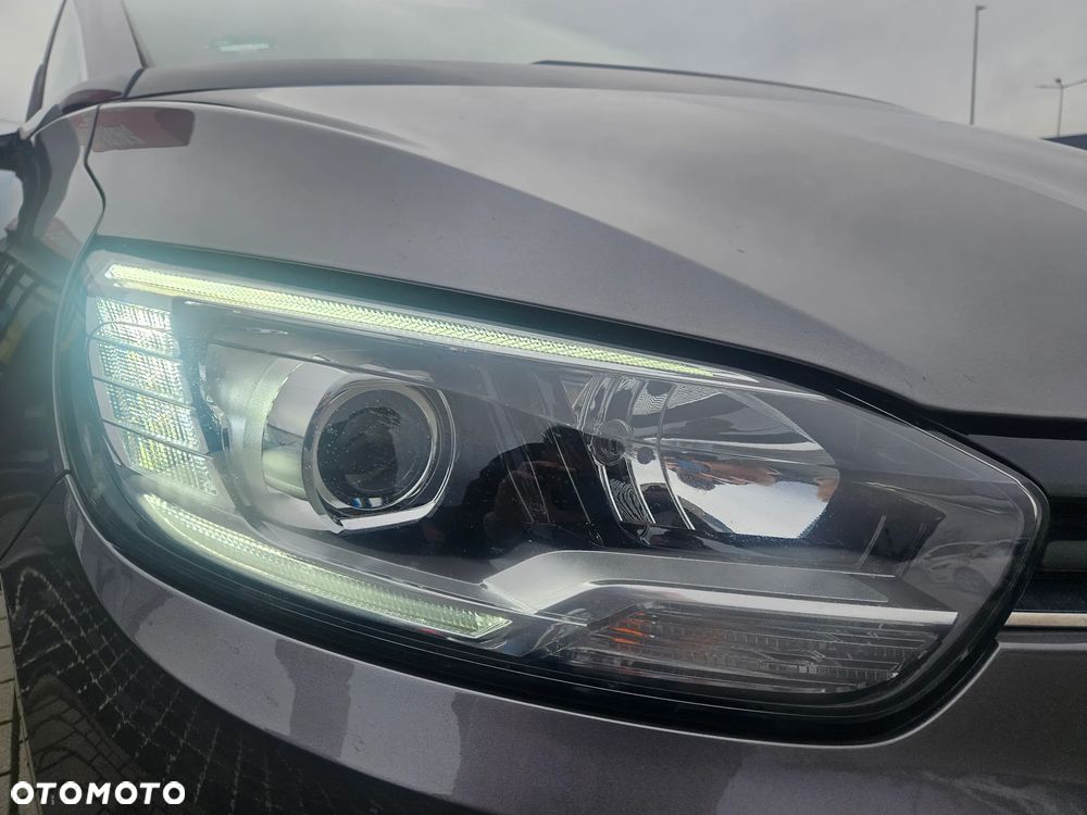 Renault Grand Scenic - 23