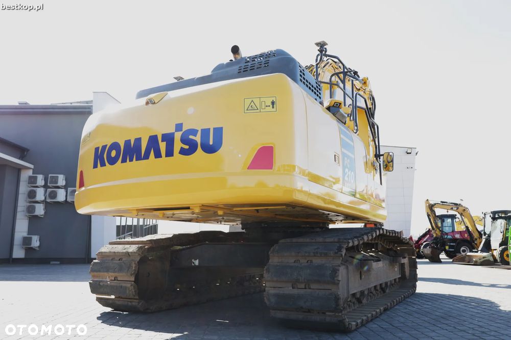 Komatsu PC210LC-11 - 8