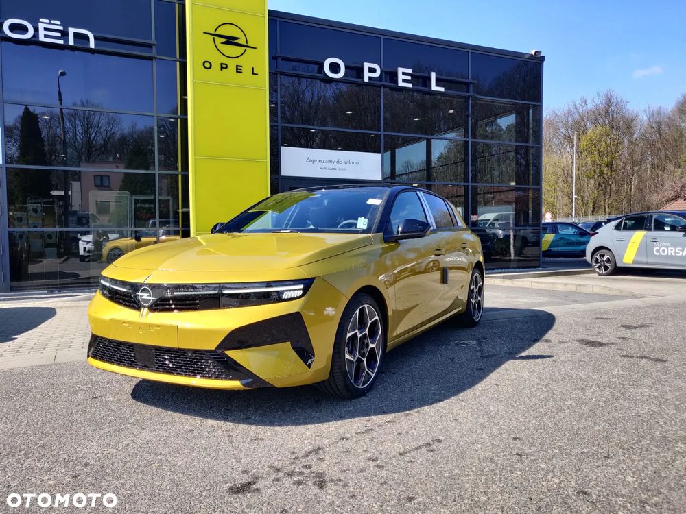 Opel Astra 1.2 T mHEV Ultimate S&S eDTC - 11