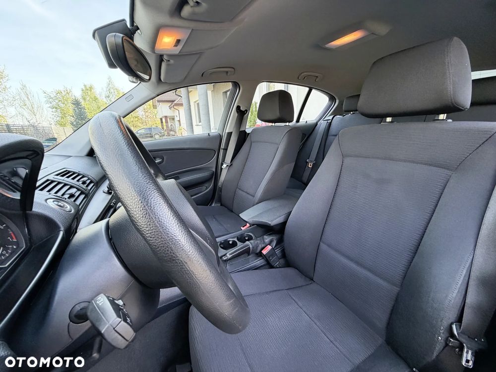 BMW Seria 1 - 9