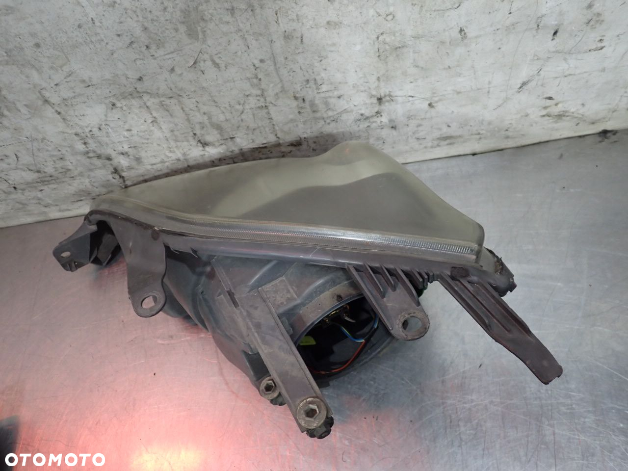 LAMPA PRAWA PRZEDNIA FORD FIESTA MK5 LIFT - 2