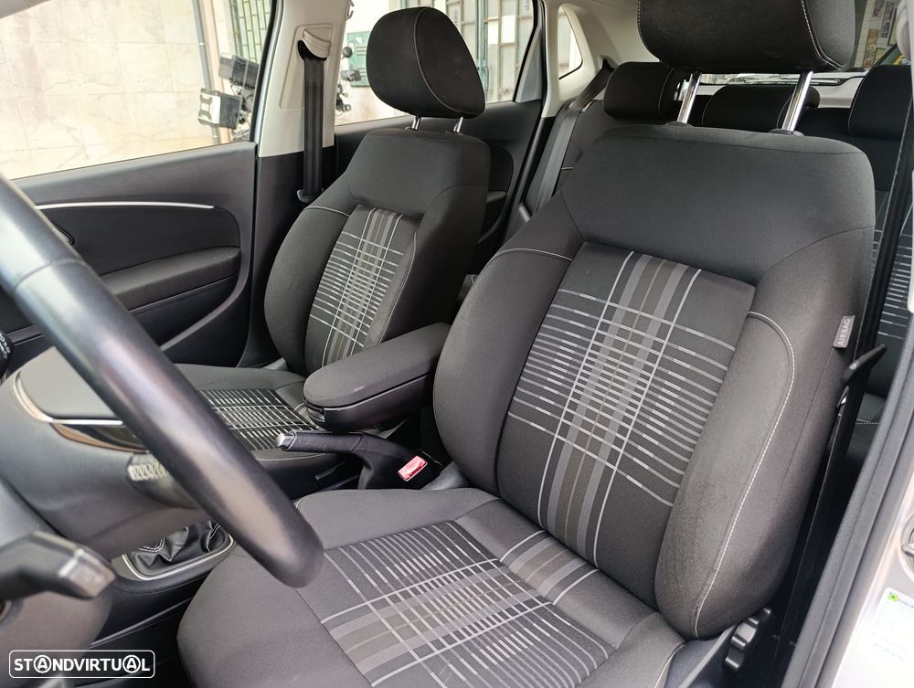 VW Polo 1.2 TSi Lounge - 15