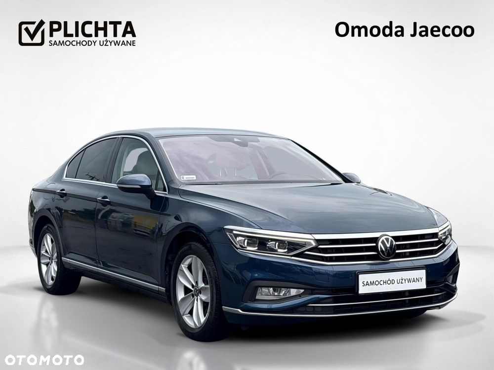 Volkswagen Passat 2.0 TDI Elegance DSG - 8