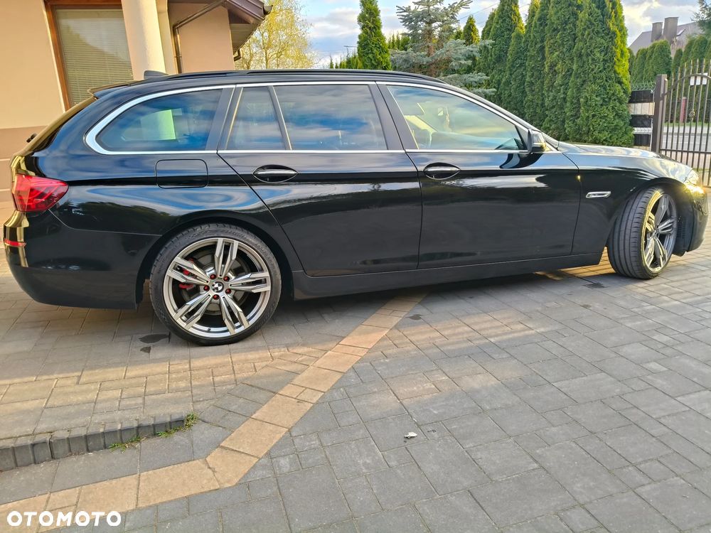BMW Seria 5 520d xDrive Luxury Line - 6
