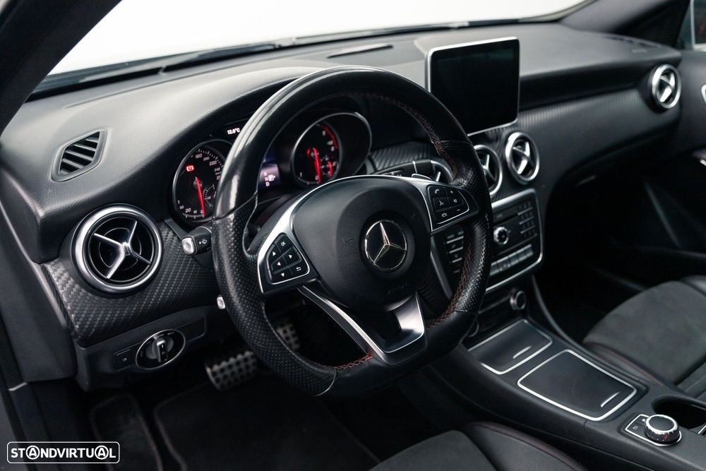 Mercedes-Benz A 220 d AMG Line Aut. - 23