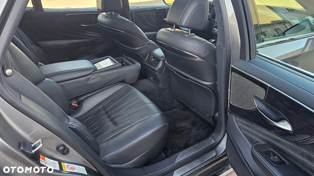 Lexus LS 500 Prestige AWD - 34