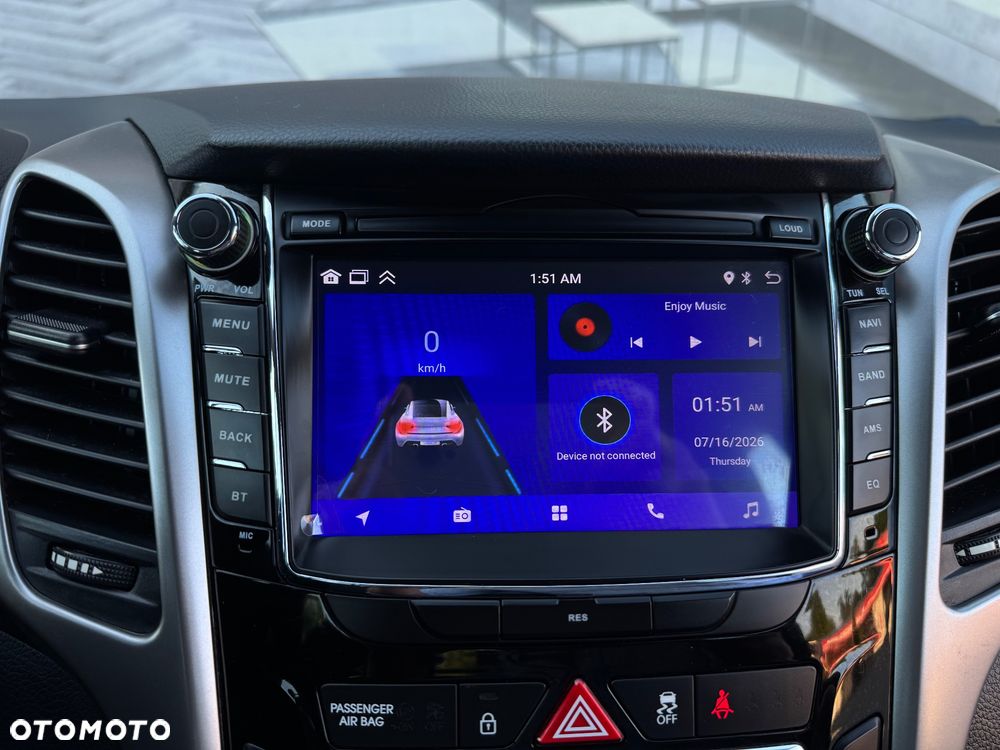 Hyundai i30 - 16