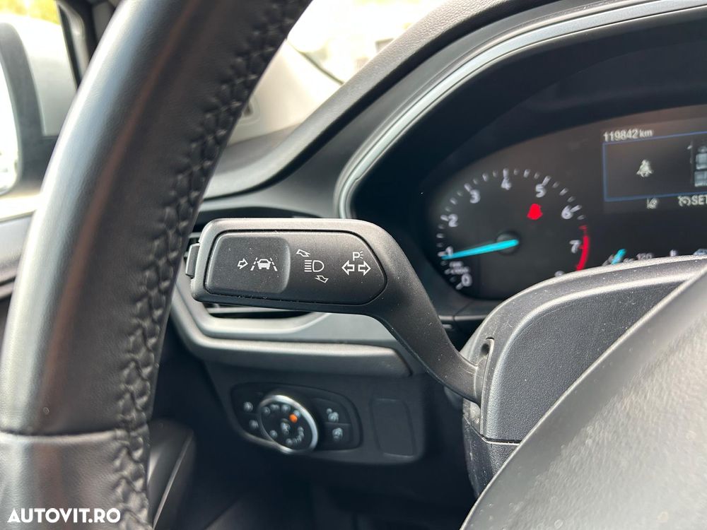 Ford Focus 1.0 EcoBoost Connected - 16
